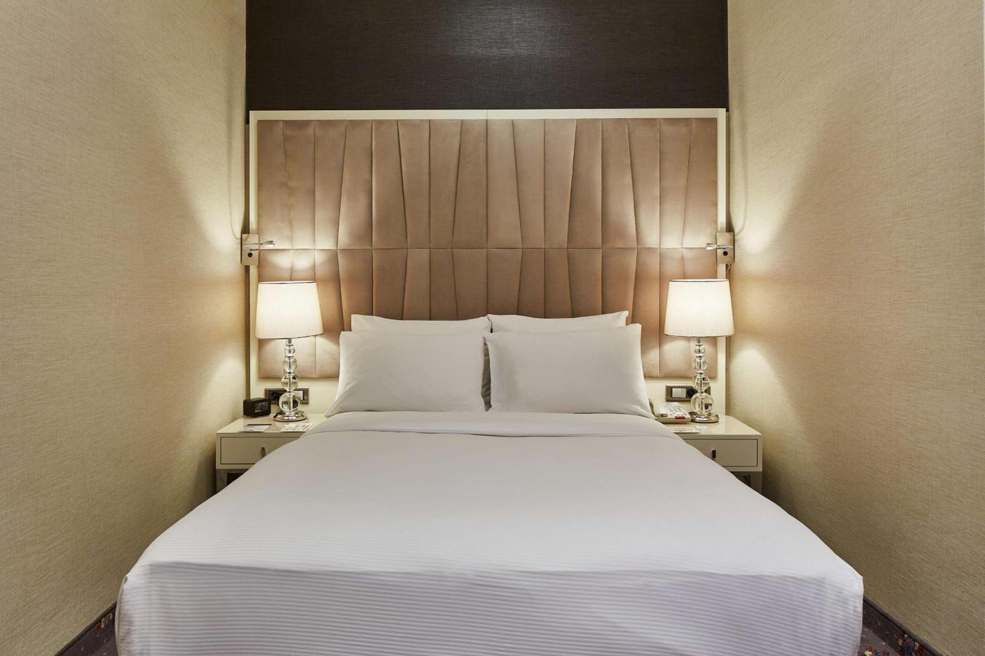 ดับเบิลทรี บาย ฮิลตัน อิสมีร์ ตุรกี Hotel อิซมีร์ ภายนอก รูปภาพ